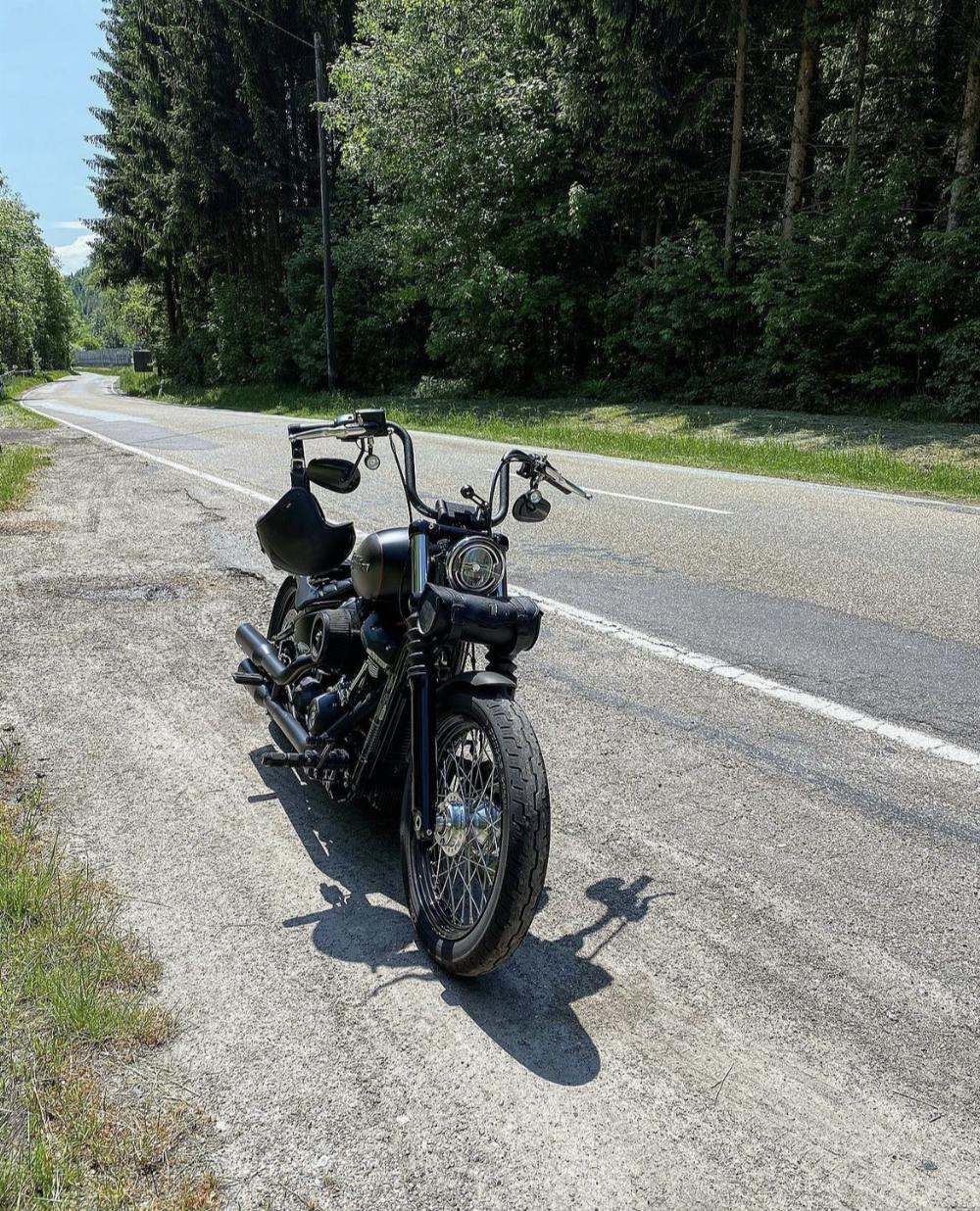 Motorrad verkaufen Harley-Davidson Street Bob Softail Ankauf